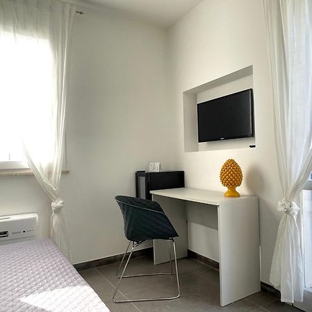 Cala Azzurra Macari Bed And Breakfast And Holidays House المظهر الخارجي الصورة